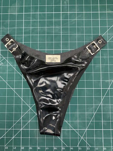 Black buckle knickers - 12/14,